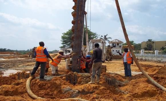 CFA piling rig installing bearing piles for the Pure Flour Mill development